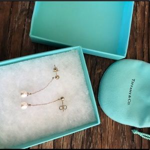 Tiffany & Co  Ziegfeld drop pearl earrings